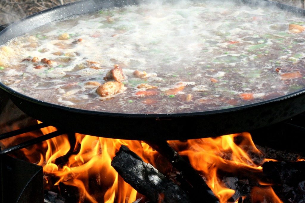 paella, valencian, food-1167971.jpg